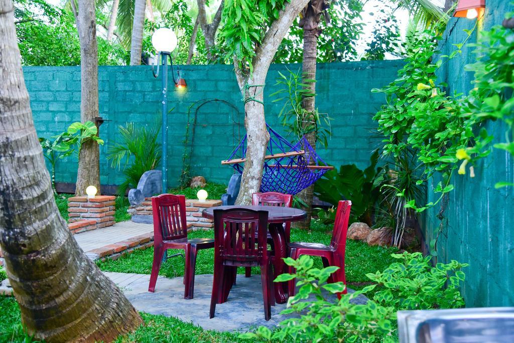 Hotel Moonstone Anuradhapura Luaran gambar