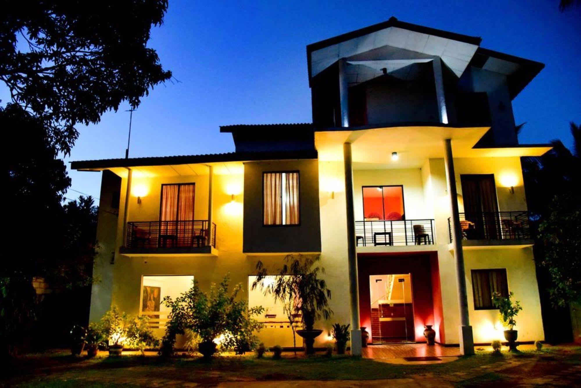 Hotel Moonstone Anuradhapura Luaran gambar